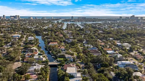823 Ponce De Leon Drive Fort Lauderdale FL 33316