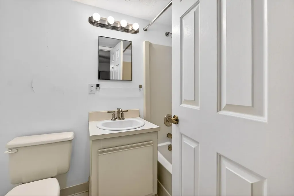 3901 S Flagler Drive West Palm Beach FL 33405