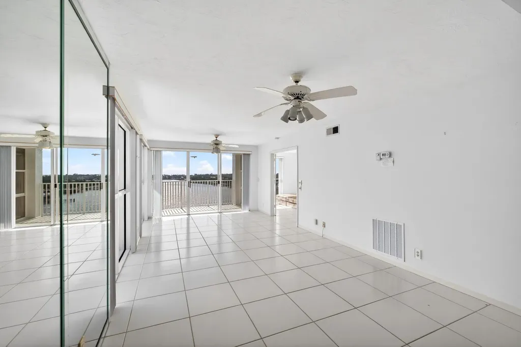 3901 S Flagler Drive West Palm Beach FL 33405