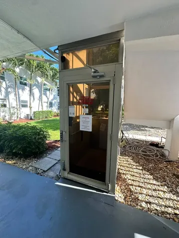 171 Markham H Deerfield Beach FL 33442