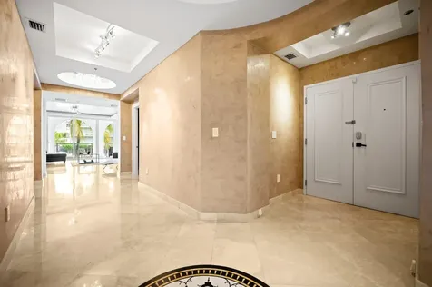48 Hendricks Isle Fort Lauderdale FL 33301