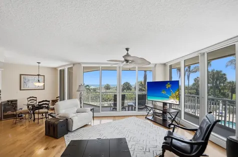 2900 N Highway Hutchinson Island FL 34949