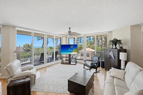 2900 N Highway Hutchinson Island FL 34949