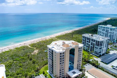 2900 N Highway Hutchinson Island FL 34949