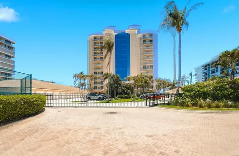 2900 N Highway Hutchinson Island FL 34949