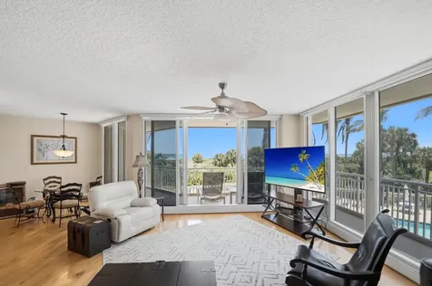 2900 N Highway Hutchinson Island FL 34949