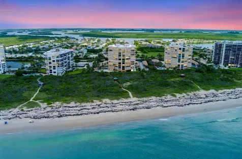 2900 N Highway Hutchinson Island FL 34949