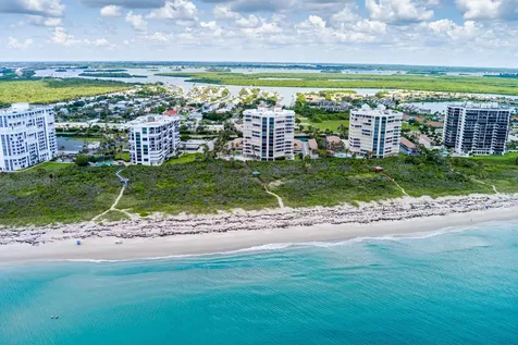 2900 N Highway Hutchinson Island FL 34949