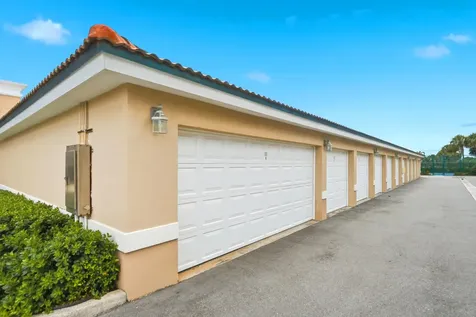 2900 N Highway Hutchinson Island FL 34949