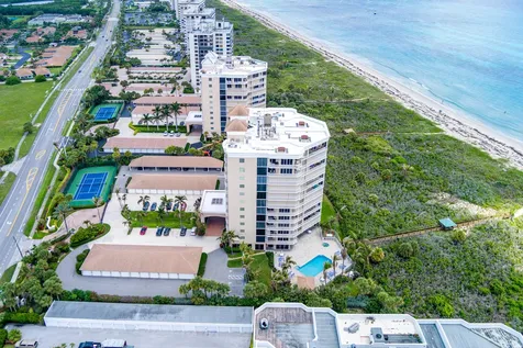 2900 N Highway Hutchinson Island FL 34949