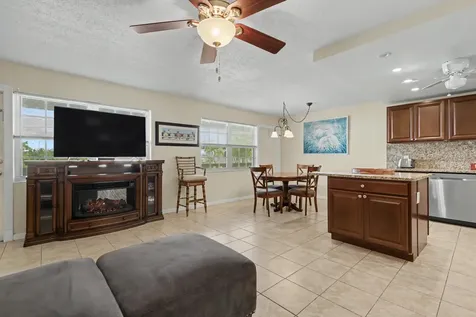 2455 NE 51st Street Fort Lauderdale FL 33308