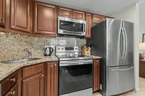 2455 NE 51st Street Fort Lauderdale FL 33308
