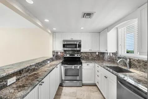 2505 S Ocean Boulevard Palm Beach FL 33480