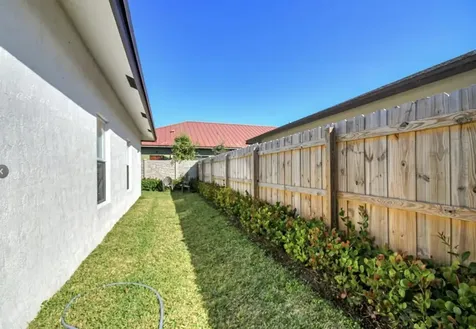 1562 W 26th Court Riviera Beach FL 33404