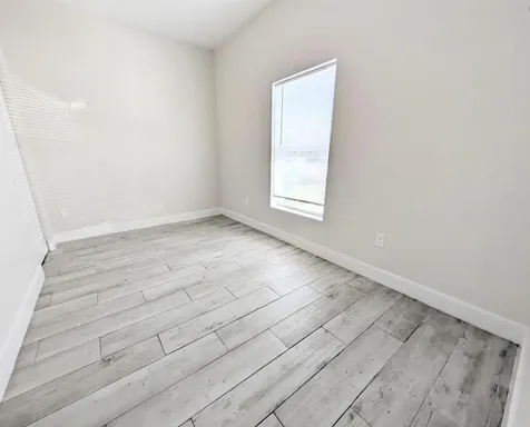 1562 W 26th Court Riviera Beach FL 33404