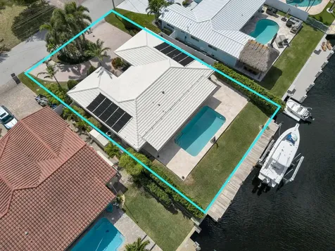 925 SE 10th Street Pompano Beach FL 33060