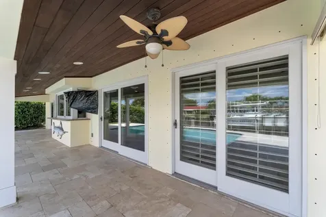 925 SE 10th Street Pompano Beach FL 33060
