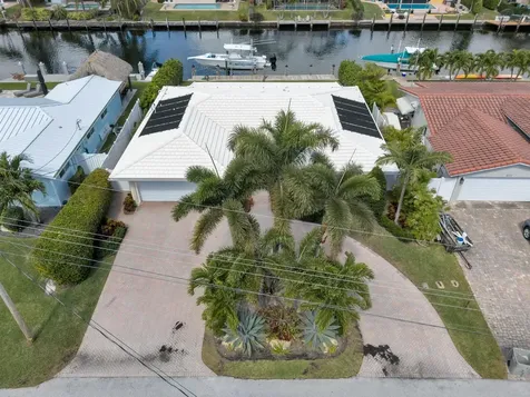 925 SE 10th Street Pompano Beach FL 33060