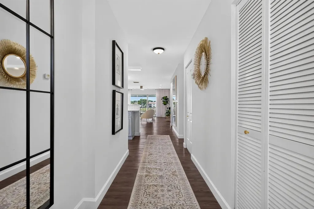 21219 Lago Circle Boca Raton FL 33433