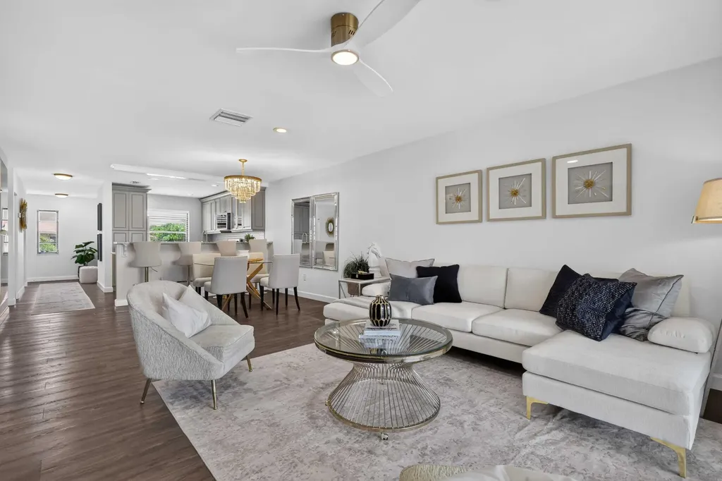 21219 Lago Circle Boca Raton FL 33433