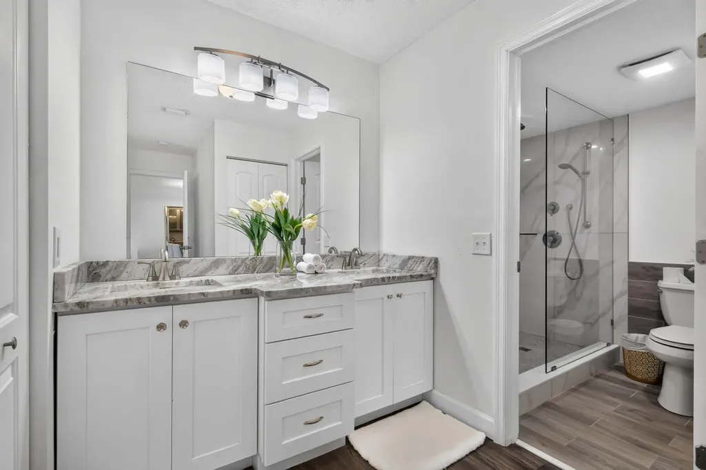21219 Lago Circle Boca Raton FL 33433
