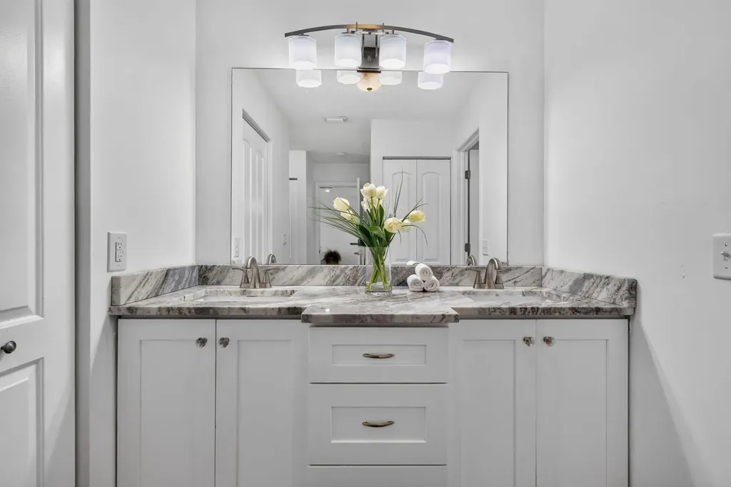 21219 Lago Circle Boca Raton FL 33433
