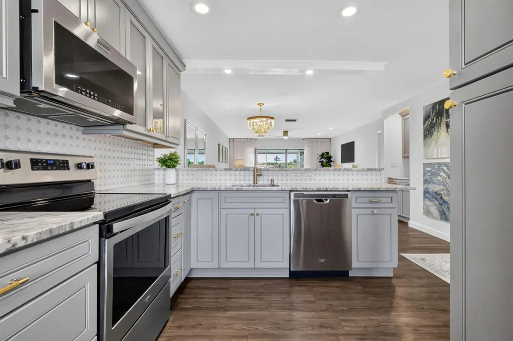 21219 Lago Circle Boca Raton FL 33433
