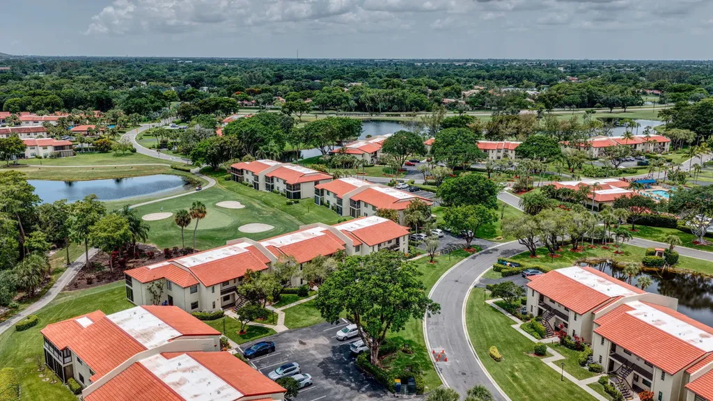 21219 Lago Circle Boca Raton FL 33433