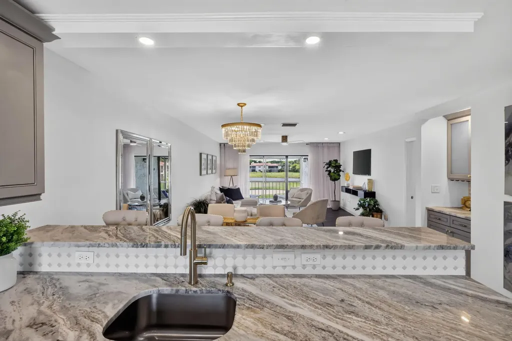 21219 Lago Circle Boca Raton FL 33433