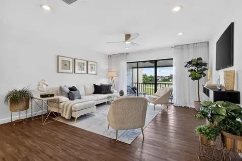 21219 Lago Circle Boca Raton FL 33433