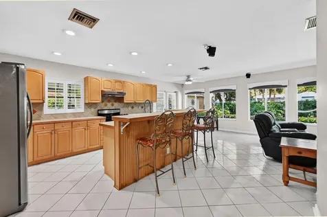 313 Poe Drive Palm Springs FL 33461