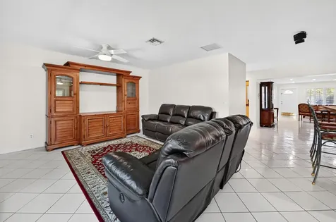 313 Poe Drive Palm Springs FL 33461