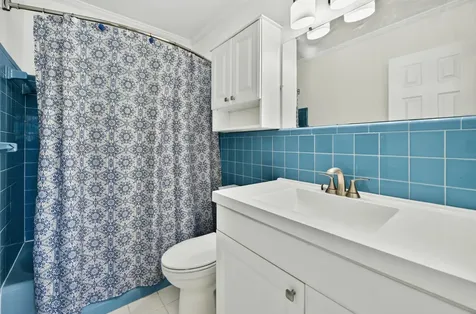 313 Poe Drive Palm Springs FL 33461