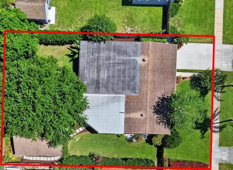 313 Poe Drive Palm Springs FL 33461