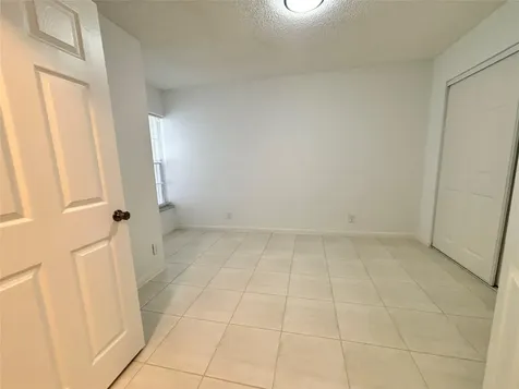 2990 NW 68th Avenue Margate FL 33063