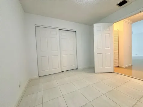2990 NW 68th Avenue Margate FL 33063