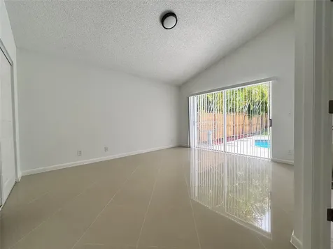 2990 NW 68th Avenue Margate FL 33063