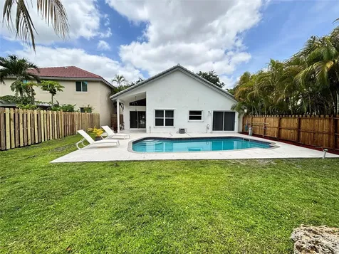 2990 NW 68th Avenue Margate FL 33063