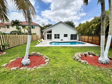 2990 NW 68th Avenue Margate FL 33063