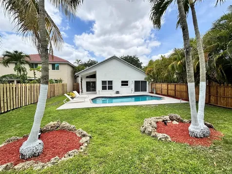 2990 NW 68th Avenue Margate FL 33063