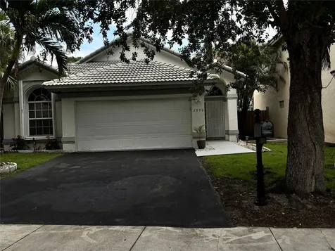 2990 NW 68th Avenue Margate FL 33063