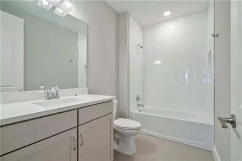 12175 N Baypoint Circle Parkland FL 33076