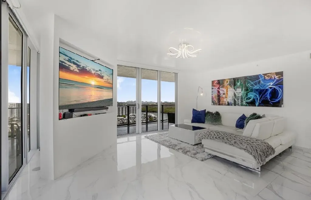 330 Sunny Isle Boulevard Sunny Isles Beach FL 33160