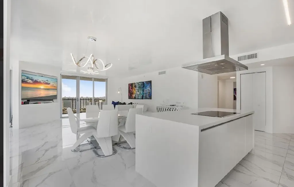 330 Sunny Isle Boulevard Sunny Isles Beach FL 33160