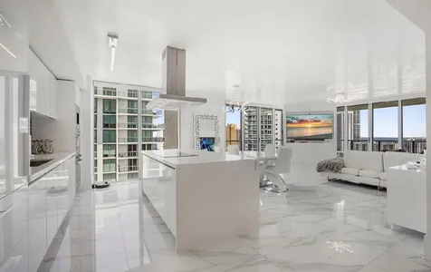 330 Sunny Isle Boulevard Sunny Isles Beach FL 33160