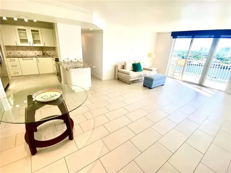 1 Las Olas Circle Fort Lauderdale FL 33316