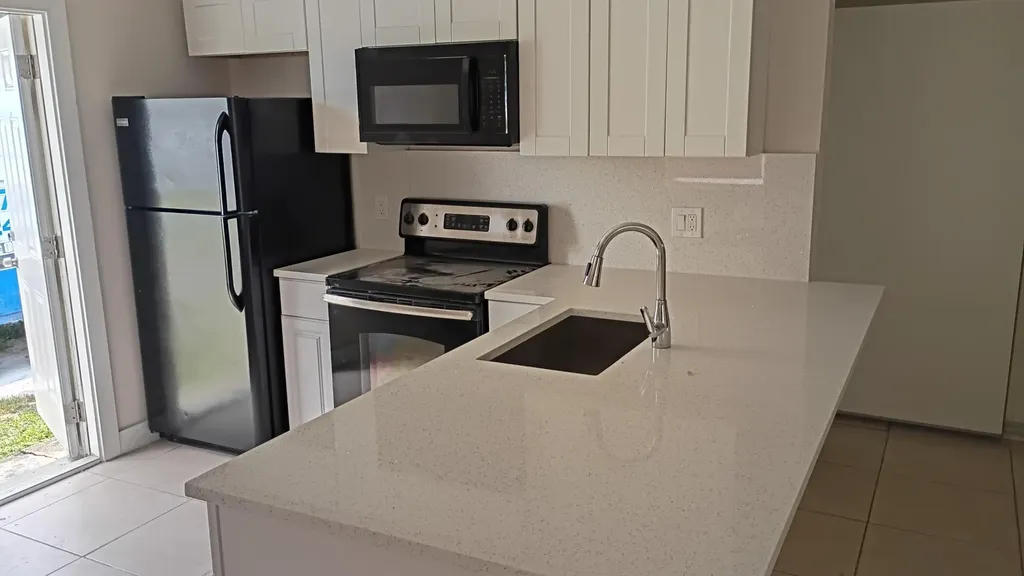 1535 SW 44th Terrace Fort Lauderdale FL 33317