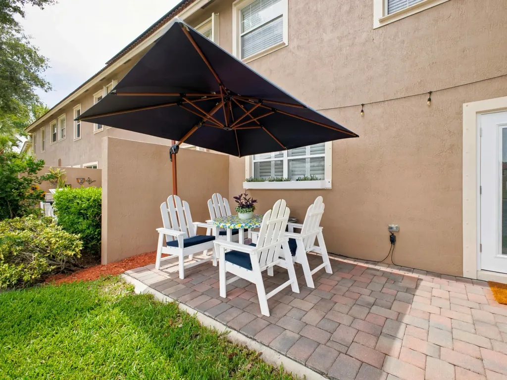 4302 Windmill Palm Way Greenacres FL 33463