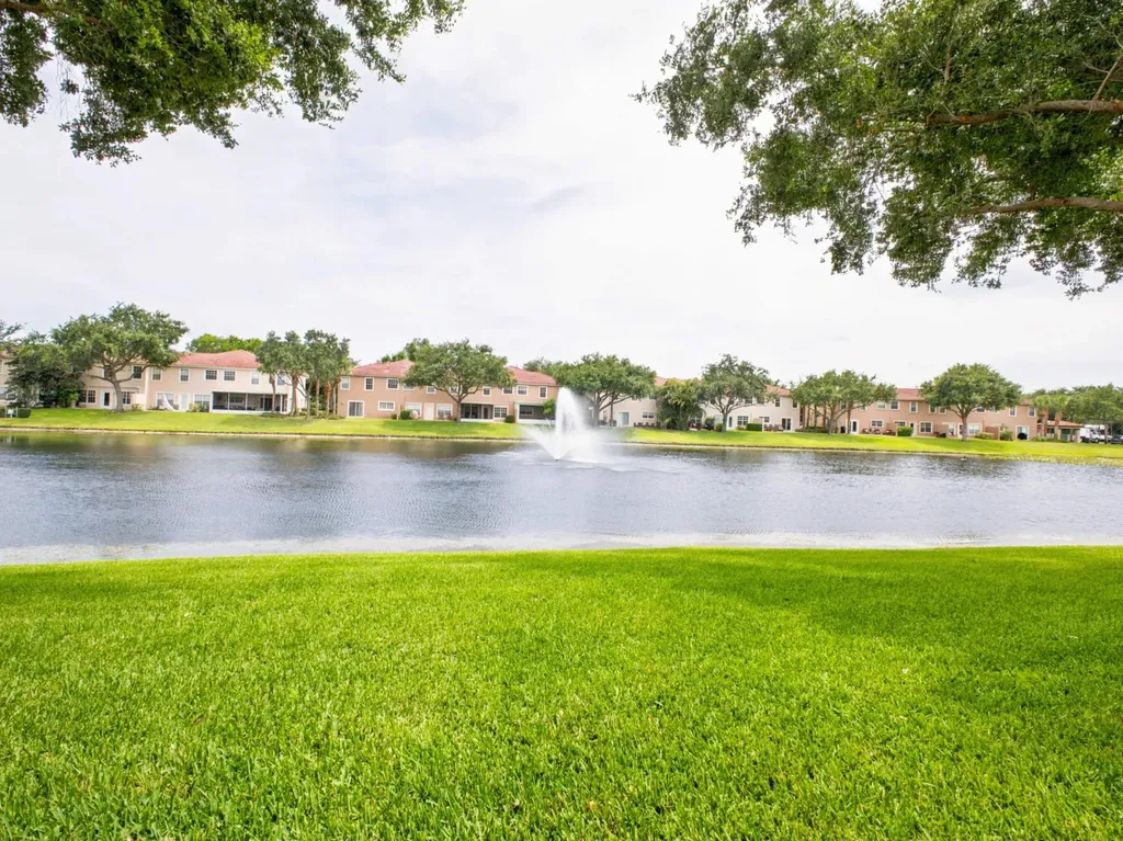 4302 Windmill Palm Way Greenacres FL 33463