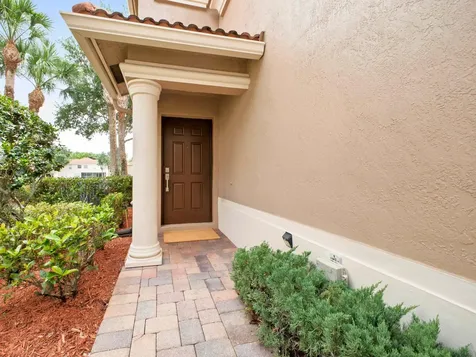 4302 Windmill Palm Way Greenacres FL 33463